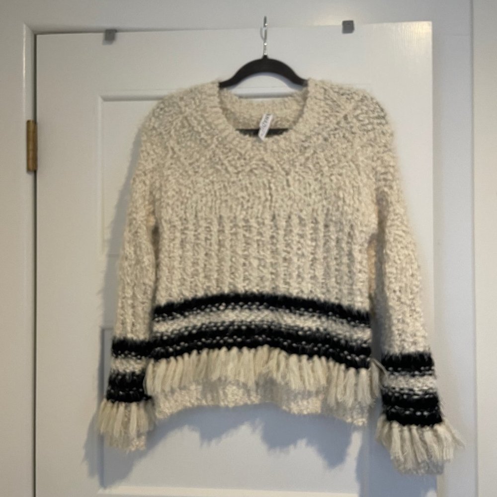 Anthropology Amadi Cora Fringed Cream & Black Knit Sweater Size Small
